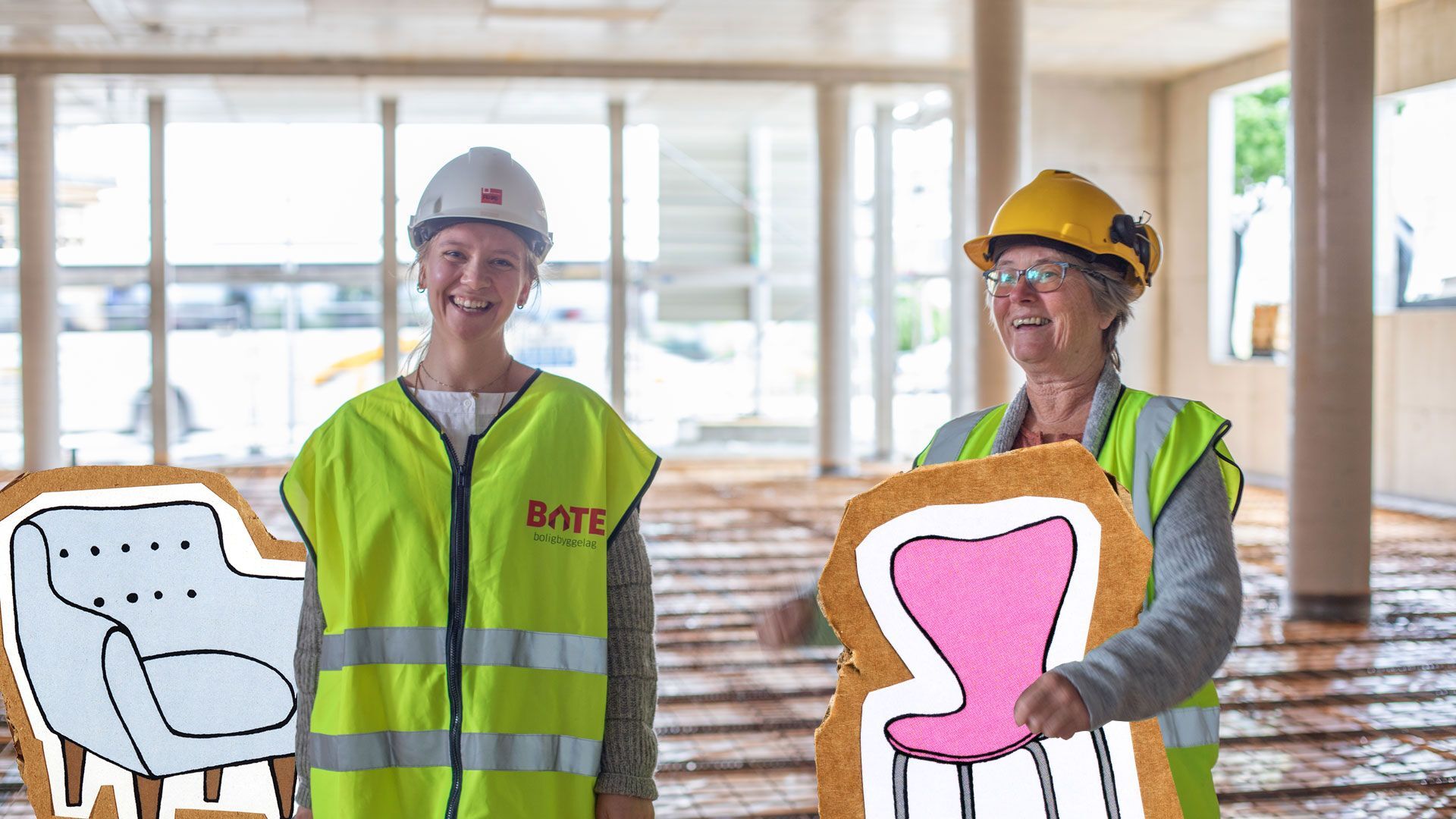 Sofie Hjertvik og Wigdis Strøm Kalsås i Fretex Hillevågs nye butikklokaler